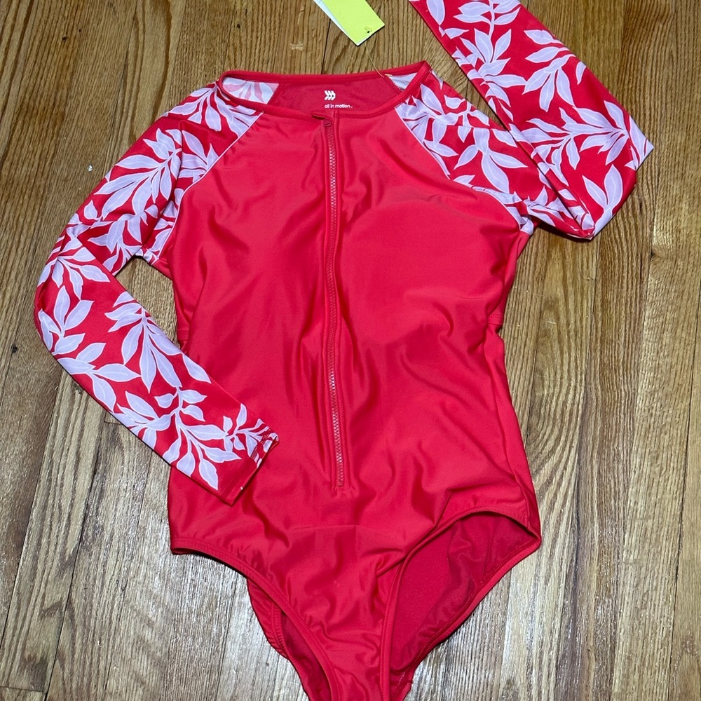 NWT Vacation Ready Swimsuit